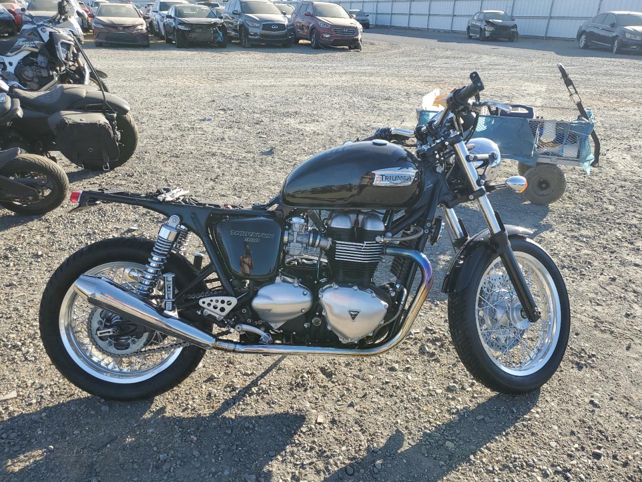 TRIUMPH MOTORCYCLE THRUXTON 2012. Lot# 75621964. VIN SMT920K18CT509216. Photo 1